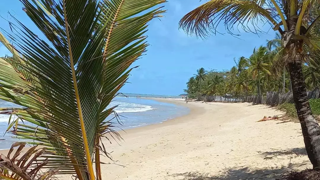 Praia-Coqueiros2